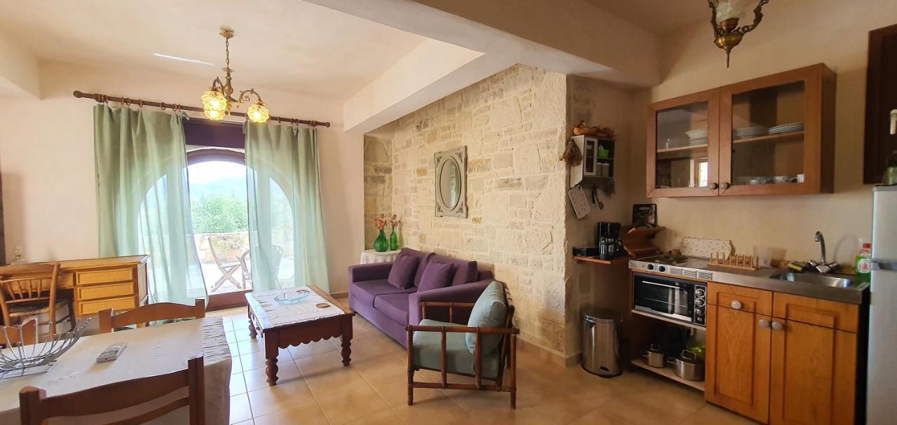 Aelia Appartement Kamilari Buitenkant foto