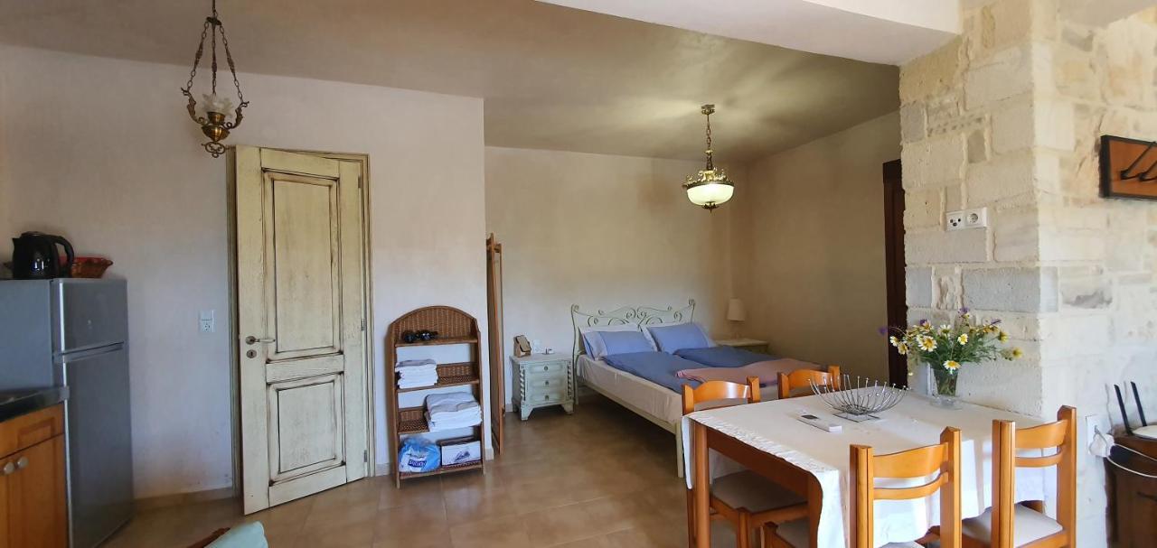 Aelia Appartement Kamilari Buitenkant foto